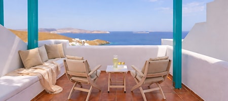 Deluxe suite with sea View