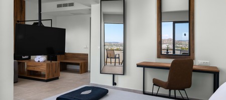 Junior Suite with Sea or Side Sea View