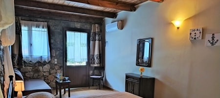 Triple Room with Pool Access
