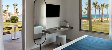 One Bedroom Suite Sea View