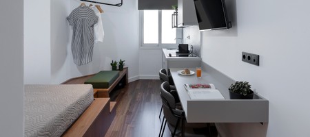 Deluxe Studio