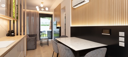 Suite with Private Garden and Jacuzzi
