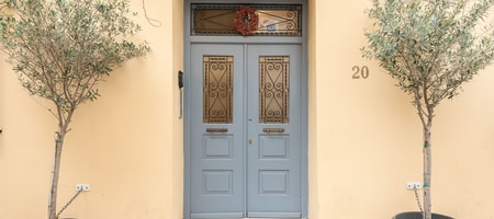 Athenian Niche in Plaka – Lisiou 20 Athens