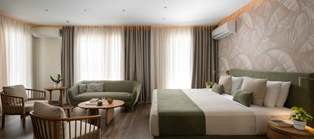 Executive Sea View Suite with Jacuzzi