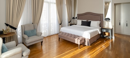 Corner Suite with balcony