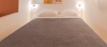 AthenianNest Psyrri – Urban Loft Studio