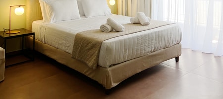 Studio Apartment (Story 3a)