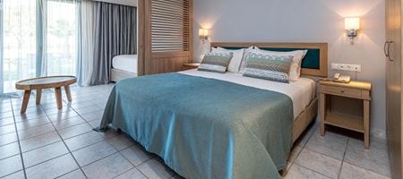 Junior Suite Garden View | Resort Area