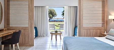 Junior Suite Sea View | Resort Area