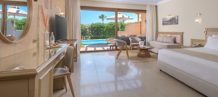 Deluxe Villa with Personal Pool Signature Collection