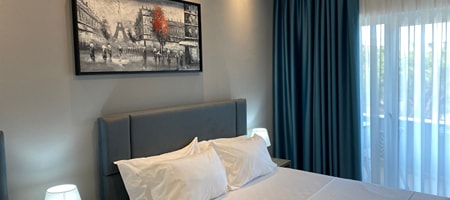 Pine View Room