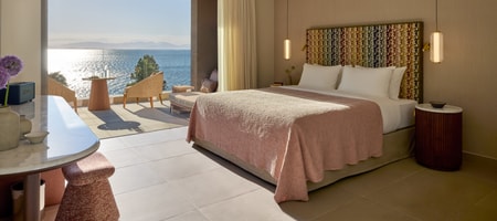 Rooftop Junior Suite Front Sea View