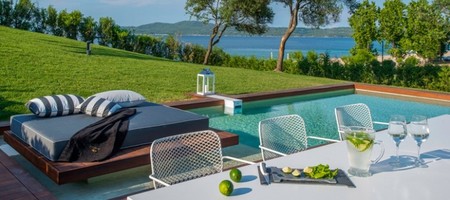 Presidential Villa with Private Pool & Garden - 4 adults 2 children - 120 sm