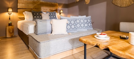 Suite with Outdoor Hot Tub