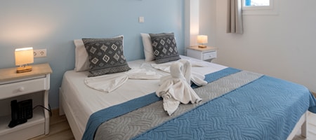 Economy Double Room ( Outdoors - Basement )