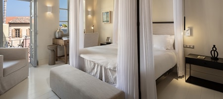 Superior Suite with Old Harbor view