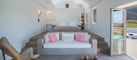 Senior Suite with Private Pool and Sea View