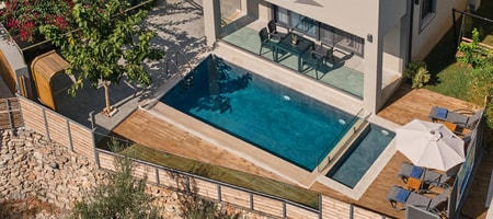 Villa 2 - 3 Bedrooms & Private Pool