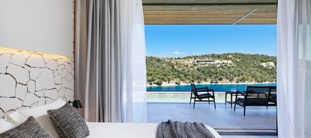 Extreme WoW Unobstructed  Sea View Suite - Private Pool