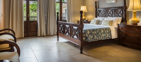 Superior Suite with Courtyard View No 106