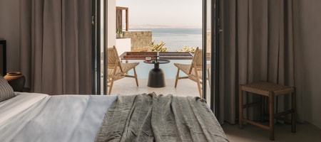 Deluxe Room with Sharing Pool and Sea View