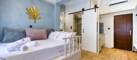 Bastion KING or QUEEN | Premium Apartment