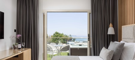 Junior Suite Twin/Double Sea View with Outdoor Whirlpool
