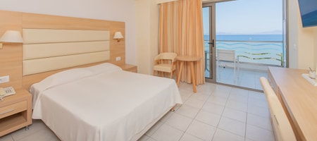 Standard Twin / Double Sea View