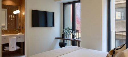 Cozy Room Urban View