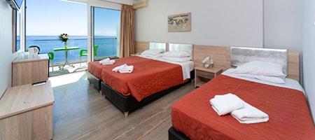 Triple Room Sea View
