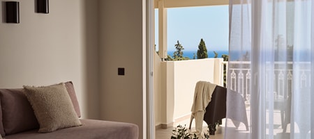 Serenity Suite with Sea View 35m²