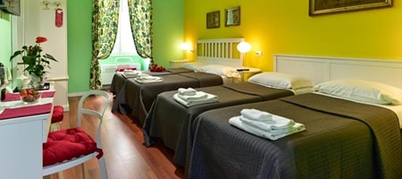 Quadruple Room with Private Bathroom