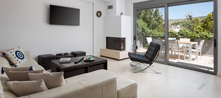 Anavil House Athenian Riviera | Patriarxou Fotiou 4 | Vari 16672
