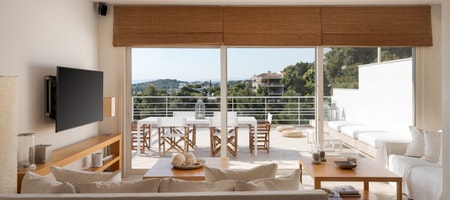 Vouliagmeni Exclusive Residence | Mavroleontos 6 | 16671