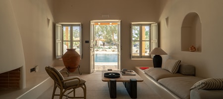 Deluxe Suite with Private Pool & Jacuzzi