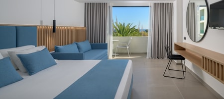 Standard Family Room Garden View