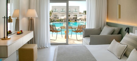 Superior Room Swim up