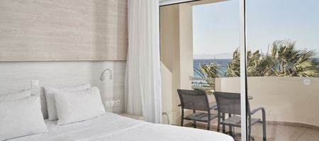 Superior Family Room Sea View