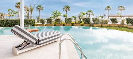 Blue Carpet Suite Sea View | Private Pool