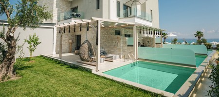 Triple Suite | Private Pool