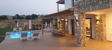 Deluxe 3bedroom villa with private pool- Villa Alkyoni