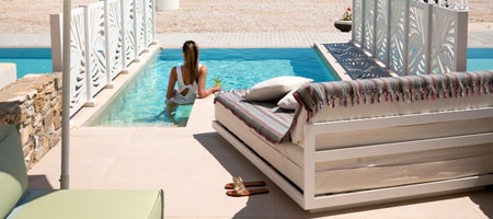 Junior Deluxe room with private pool