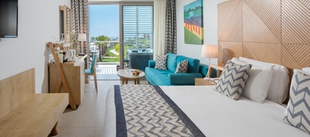 Junior Suite Balcony Jacuzzi