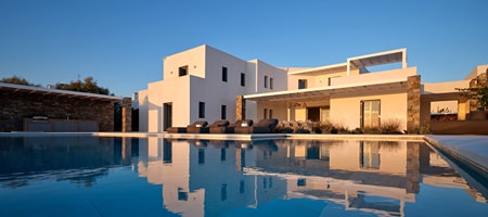 Amphithea Villa