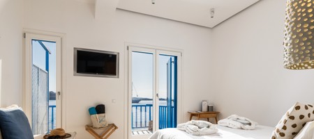 Deluxe Suite with Sea View
