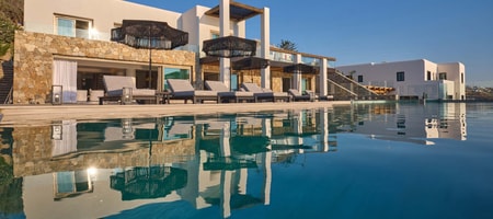 Corina Villa