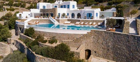 Queen Bee Villa