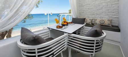 Two Bedroom Apartment with Sea View