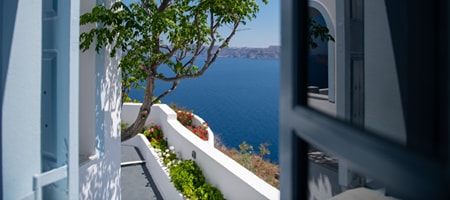 Superior Double with Veranda and Caldera View