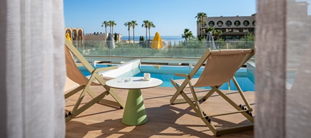 Suite with Individual Pool Land View